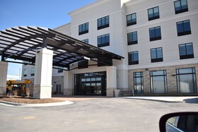 Holiday Inn Kansas City - Northeast
