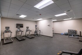 Holiday Inn Kansas City - Northeast