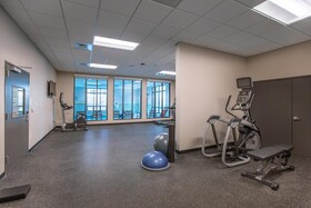 Holiday Inn Kansas City - Northeast