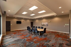 Holiday Inn Kansas City - Northeast