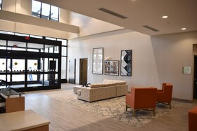 Holiday Inn Kansas City - Northeast