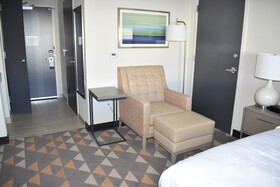 Holiday Inn Kansas City - Northeast