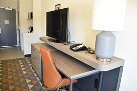 Holiday Inn Kansas City - Northeast