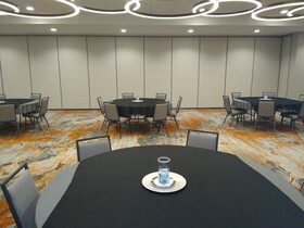 Holiday Inn Kansas City - Northeast