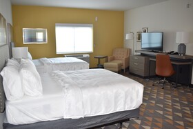 Holiday Inn Kansas City - Northeast