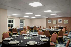 Homewood Suites Kansas City Airport