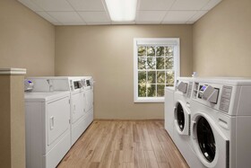 Homewood Suites Kansas City Airport