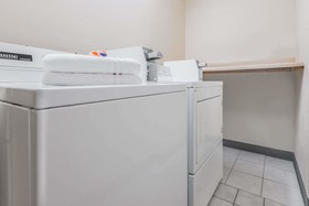 Microtel Inn & Suites by Wyndham Kansas City Airport