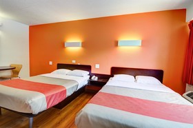 Days Inn by Wyndham Kansas City Northeast