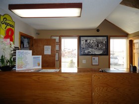 Super 8 by Wyndham Kansas City at Barry Road/Airport