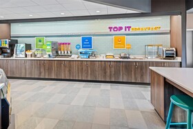 Tru by Hilton Kansas City Airport