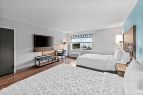 Tru by Hilton Kansas City Airport