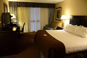 Wingate by Wyndham Kansas City
