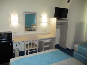 Baymont by Wyndham Kingdom City