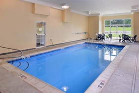 Baymont by Wyndham Kingdom City