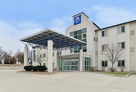 Baymont by Wyndham Kingdom City