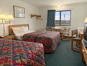 Amerihost inn & Suites - Kingdom City