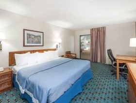 Days Inn by Wyndham Kirksville