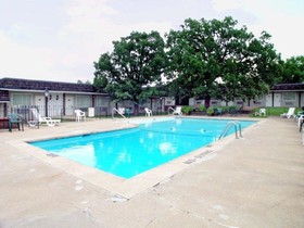 OYO Hotel Lebanon MO I-44