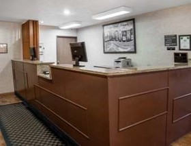 Super 8 by Wyndham Lebanon