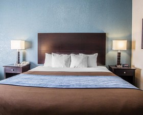 Comfort Inn Lees Summit at Hwy 50 & Hwy 291