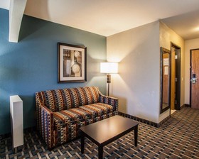 Comfort Inn Lees Summit at Hwy 50 & Hwy 291