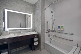 Home2 Suites by Hilton Liberty NE Kansas City