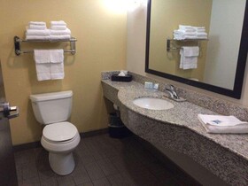 Sleep Inn & Suites and Indoor Water Park