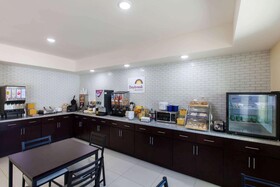 Days Inn by Wyndham Baton Rouge Airport