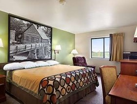 Super 8 by Wyndham Macon