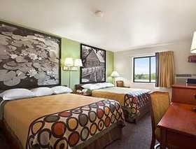 Super 8 by Wyndham Macon