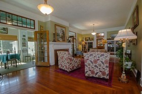 The Dickey House Bed & Breakfast