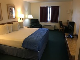 Amerihost Inn & Suites - Mexico