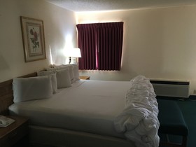 Amerihost Inn & Suites - Mexico