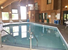 Amerihost Inn & Suites - Mexico