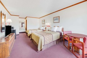 Days Inn by Wyndham Monett