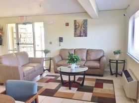 Highland Inn & Suites