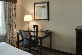Holiday Inn Express & Suites Nevada