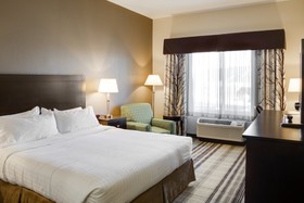 Holiday Inn Express & Suites Nevada