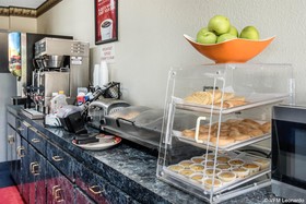 Econo Lodge Oak Grove-Blue Springs