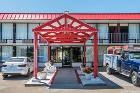 Econo Lodge Oak Grove-Blue Springs