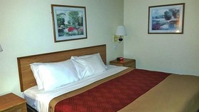 Econo Lodge Oak Grove-Blue Springs