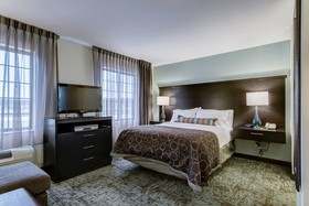 Staybridge Suites O'Fallon Chesterfield