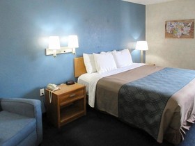 Schmidt’s Creek Hotel