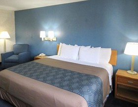 Schmidt’s Creek Hotel