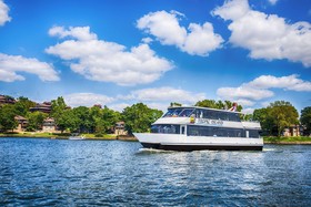 Margaritaville Lake Resort Lake of the Ozarks