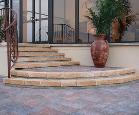 D'Monaco Luxury Resort & Restaurant