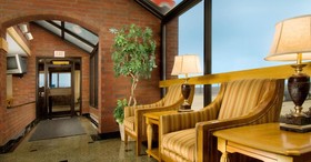 Days Inn by Wyndham Rolla