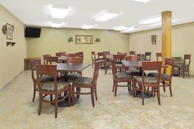 Super 8 by Wyndham St. Clair MO