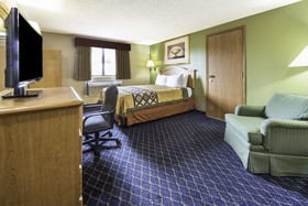 Super 8 by Wyndham St. Clair MO
